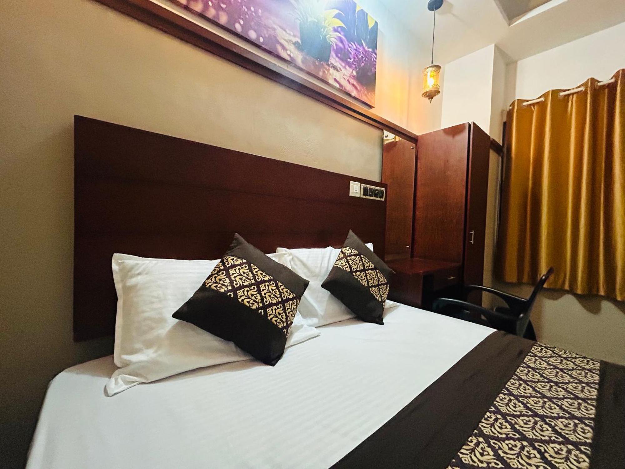 Rio Rooms Medical College Kozhikode Buitenkant foto