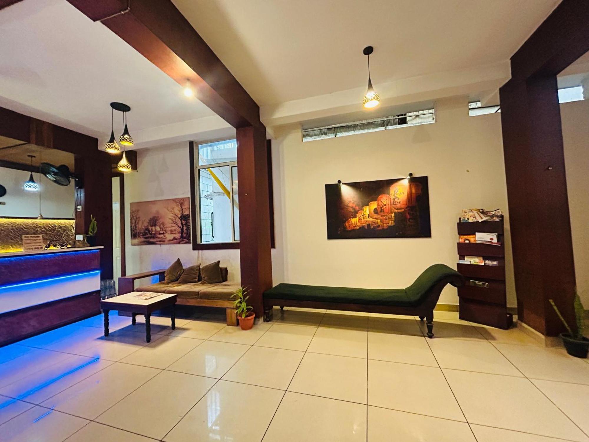Rio Rooms Medical College Kozhikode Buitenkant foto